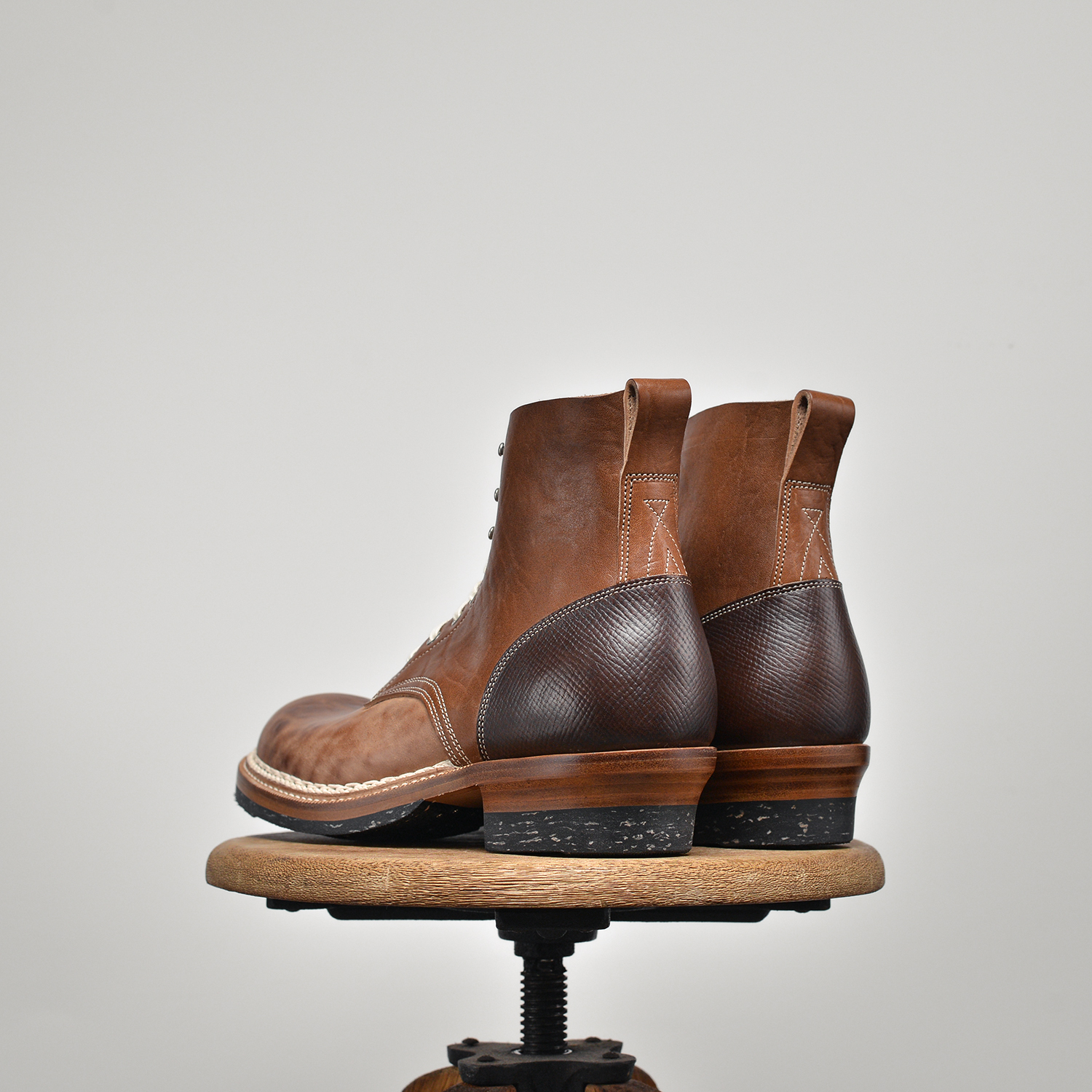 616 last American Jump Boots - Johnny