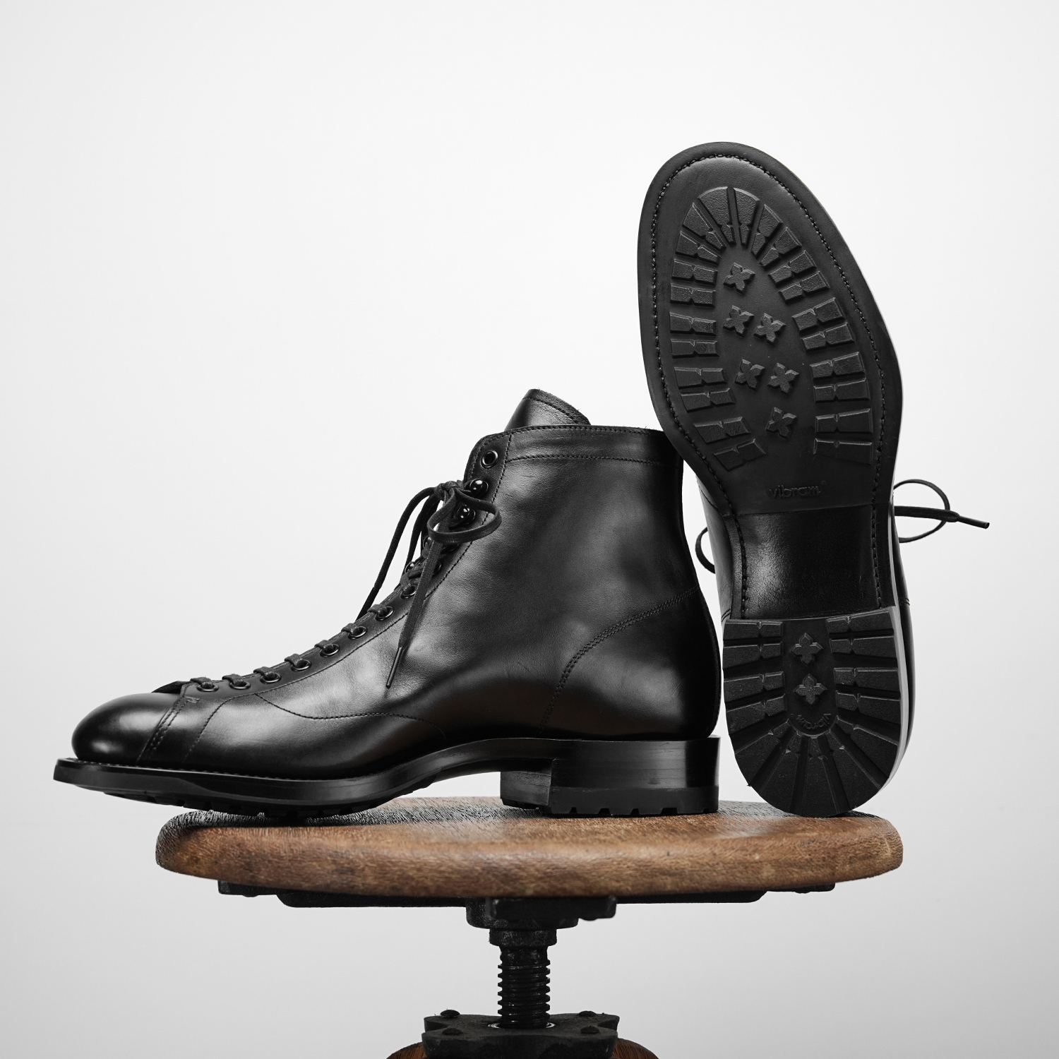 M24 last Monkey Boots-Johnny