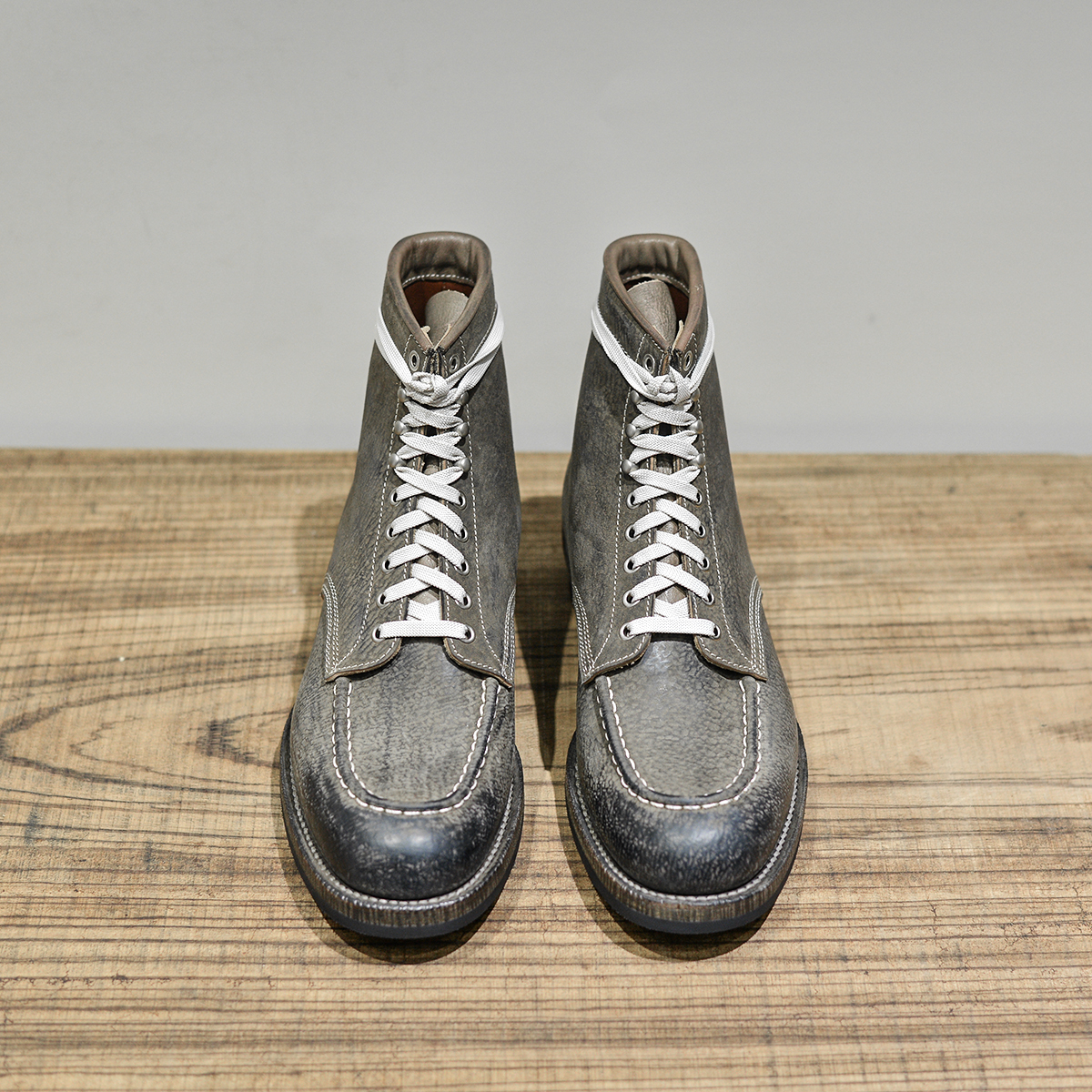 687 last Moctoe work boots-Johnny