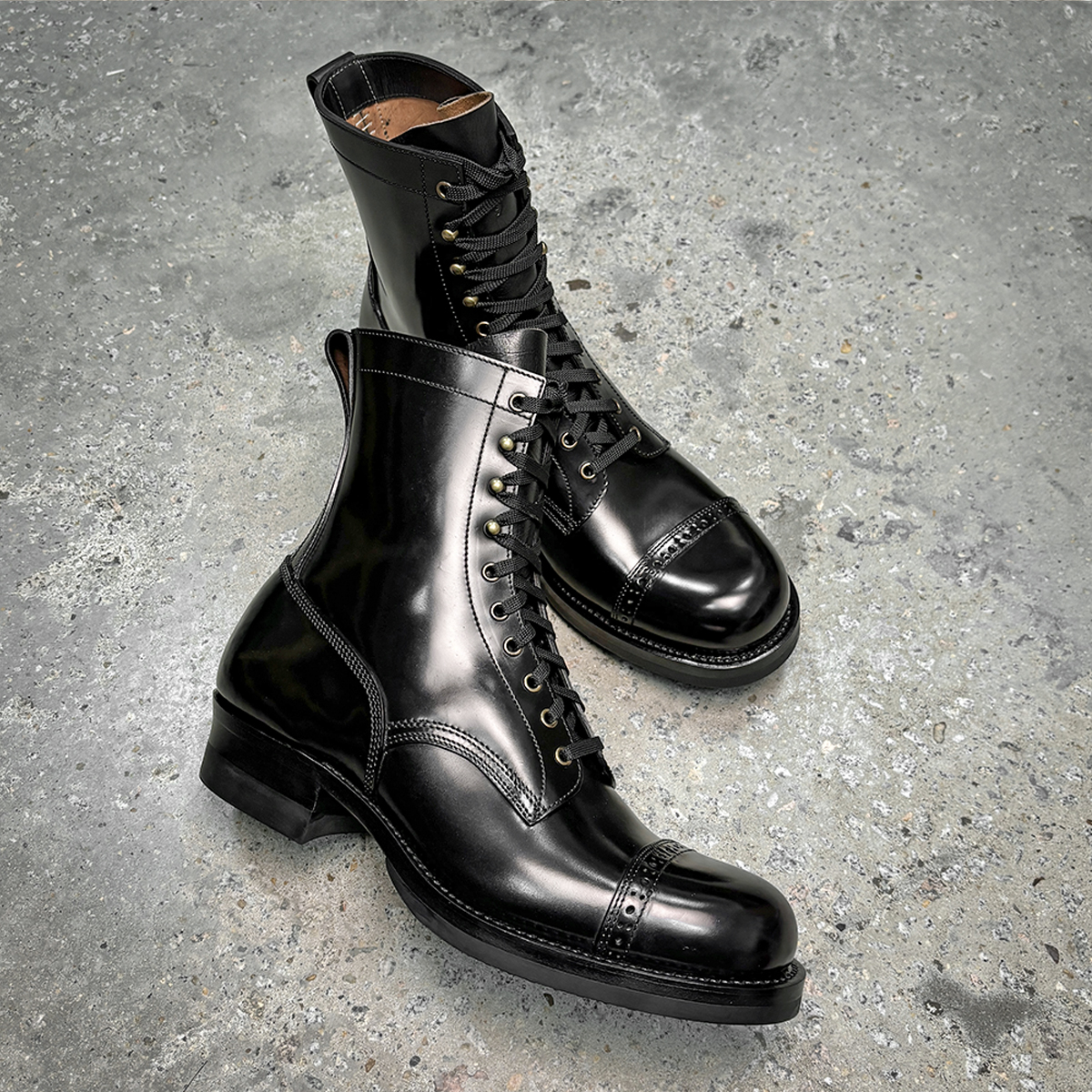 6060 last logger boots-Johnny