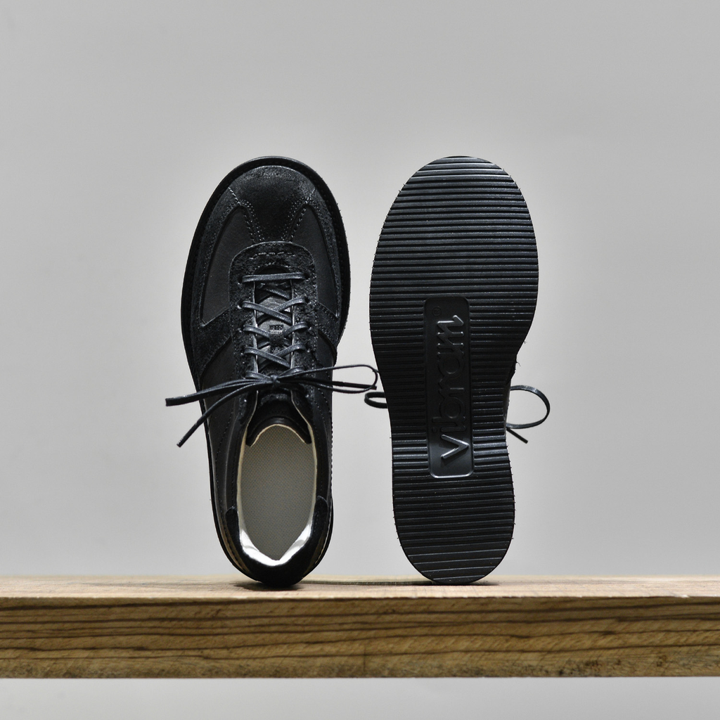 LB-1 last German Training  shoes-Johnny