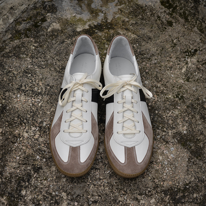 German Trainer Shoe-Johnny