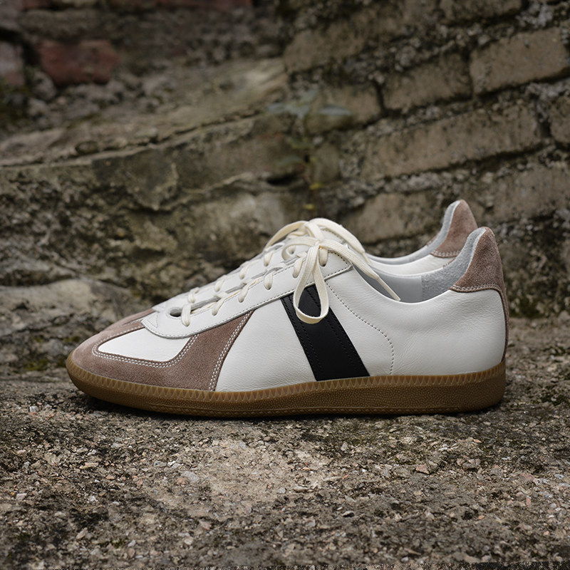 German Trainer Shoe-Johnny