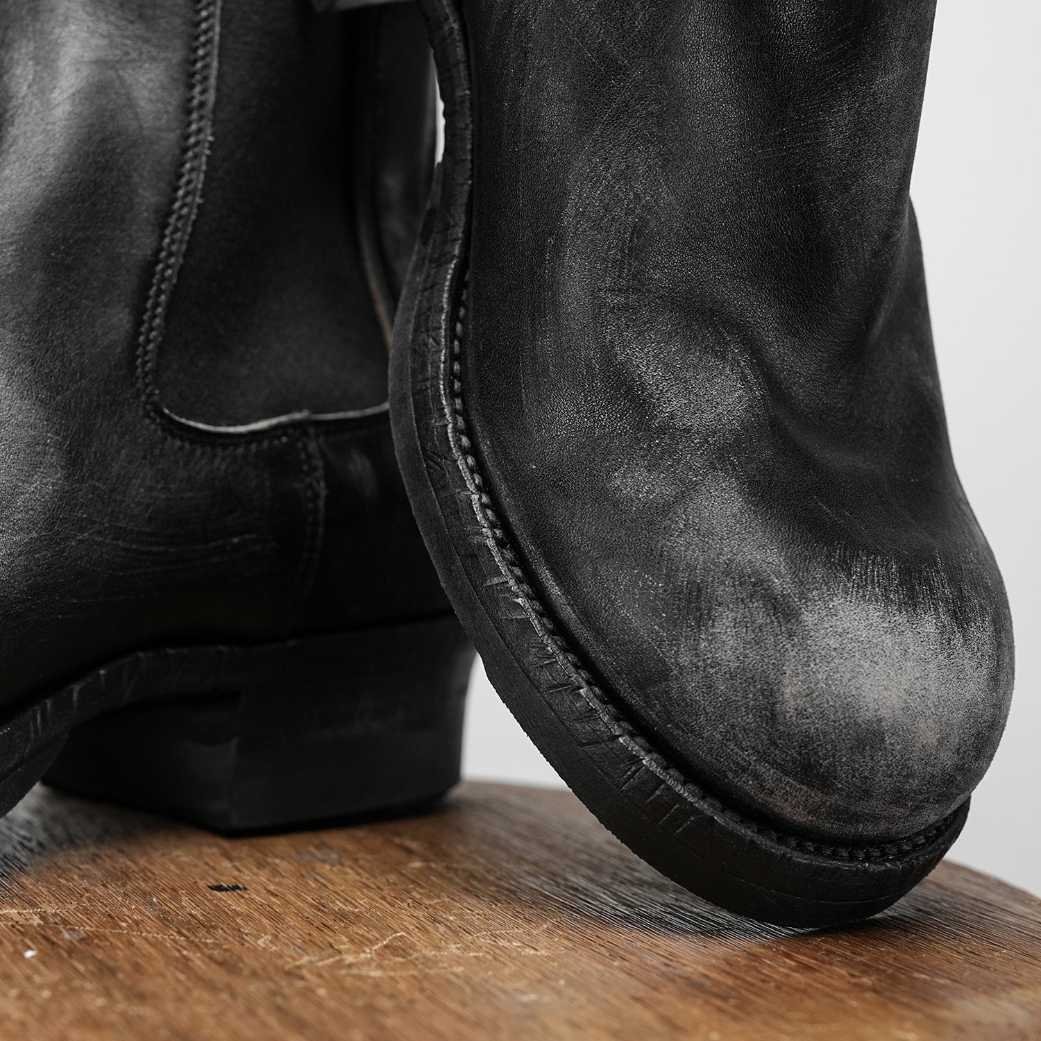LB-2 last black Chelsea boots-Johnny
